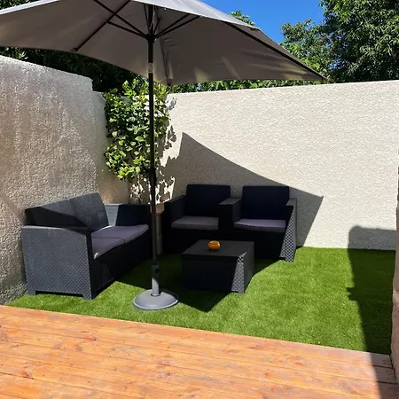 Petite Maison Individuelle Proche
