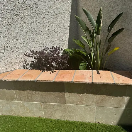 Petite Maison Individuelle Proche *